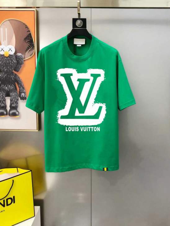 Picture of Louis Vuitton T Shirts Short _SKULVM-4XL11Lr1818323